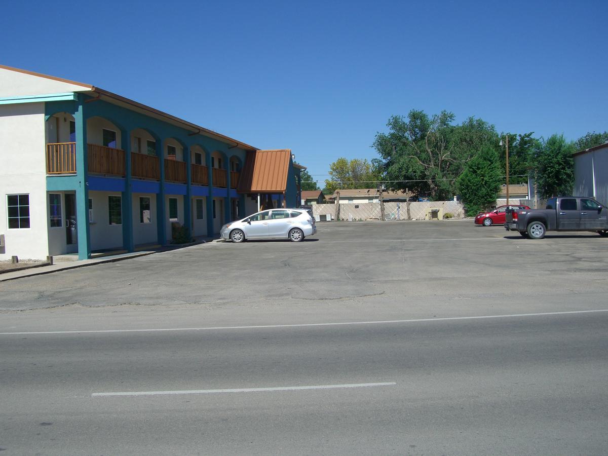 La Hacienda Inn Artesia Exterior photo