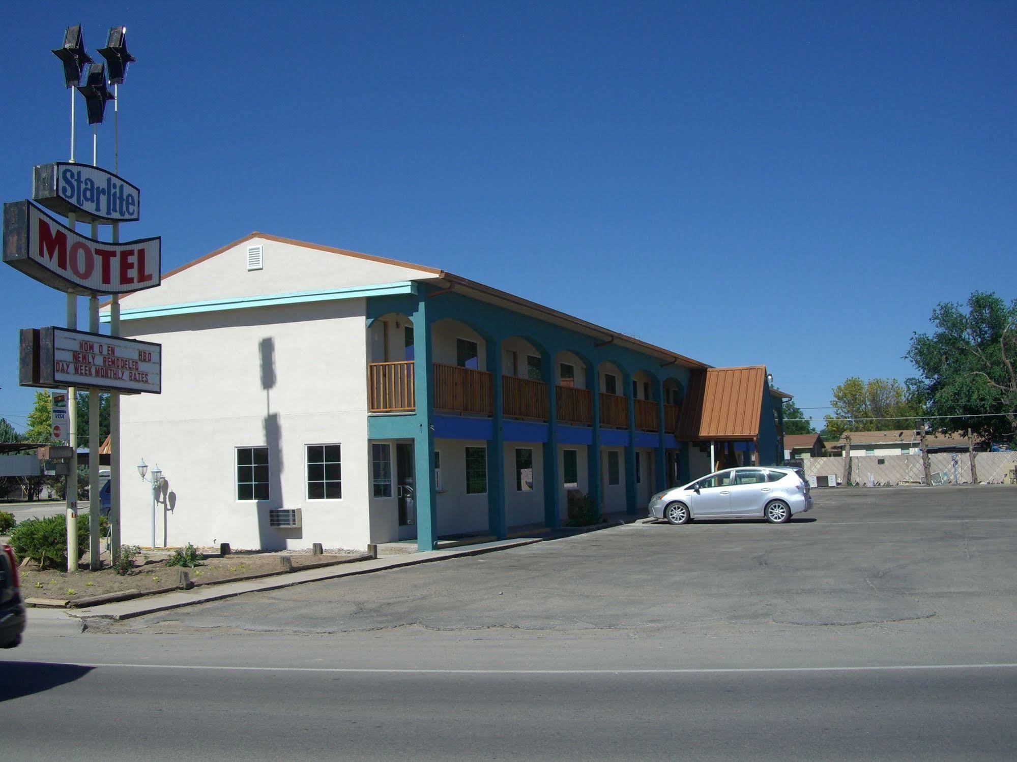 La Hacienda Inn Artesia Exterior photo